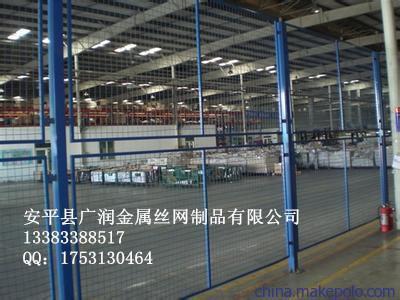 安平廠家專業供應各類護欄與圍欄——以廣潤金屬絲網制品為例